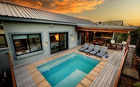 Ndlovu Bushvilla At Elephant Rock Eco Estate